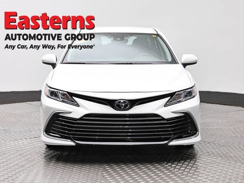 Used 2023 Toyota Camry LE FWD image 2