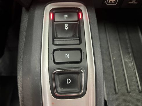 Used 2020 Honda Insight Touring image 26