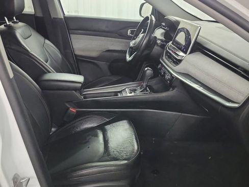 Used 2022 Jeep Compass Latitude AWD/4WD image 10