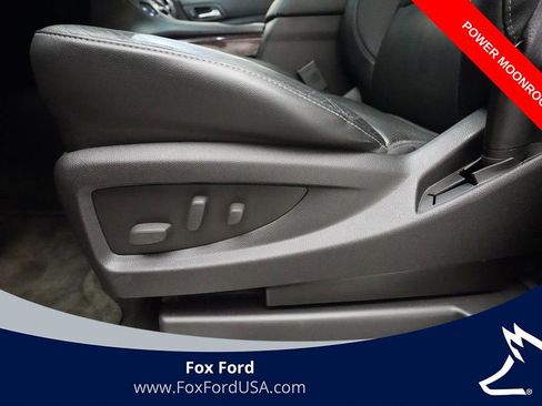 Used 2016 GMC Yukon XL SLT w/ Open Road Package image 30