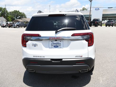Used 2022 GMC Acadia AT4 w/ Technology Package AWD/4WD image 5