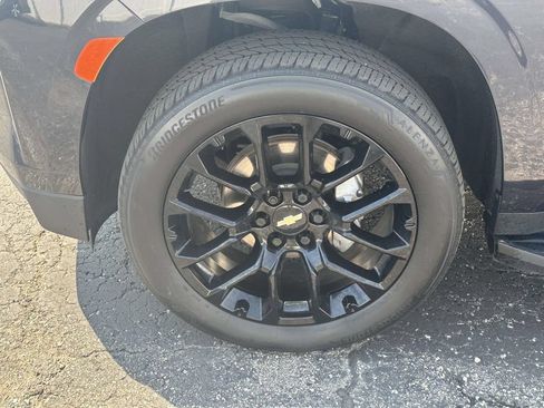 Used 2023 Chevrolet Tahoe LT w/ LT Signature Package AWD/4WD image 9