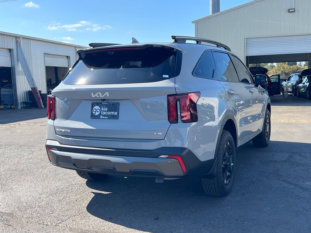 Certified 2024 Kia Sorento SX Prestige w/ Olive Brown Leather Package AWD/4WD image 7