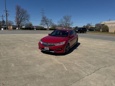 Used 2017 Honda Accord Sport Special Edition image 1