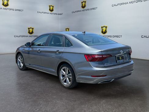 Used 2021 Volkswagen Jetta R-Line FWD image 3