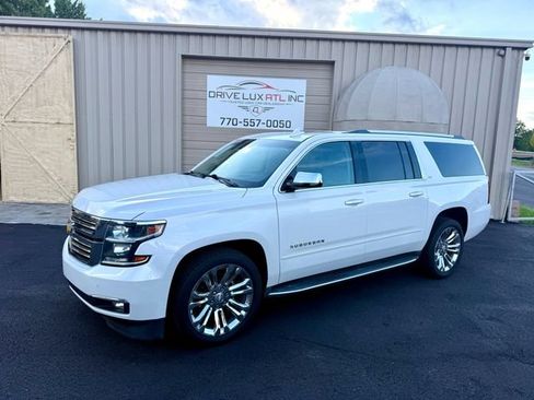 Used 2016 Chevrolet Suburban LTZ RWD image 4
