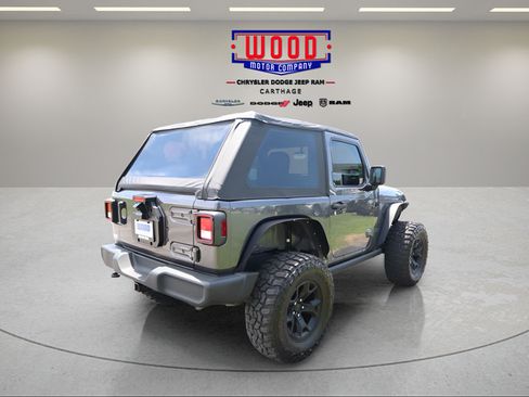 Used 2021 Jeep Wrangler Sport AWD/4WD image 3