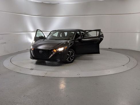 Used 2024 Nissan Sentra SV image 12