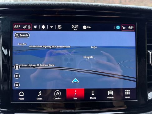 Used 2024 Dodge Durango GT image 22