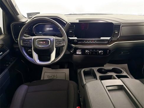 Used 2024 GMC Sierra 2500 SLE image 20
