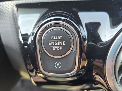 Used 2025 Mercedes-Benz CLA 250 4MATIC image 19