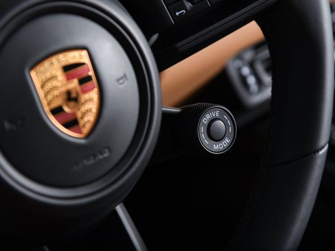 Used 2022 Porsche 911 GT3 RWD image 27