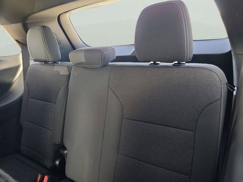 New 2026 Chevrolet Traverse LT image 12