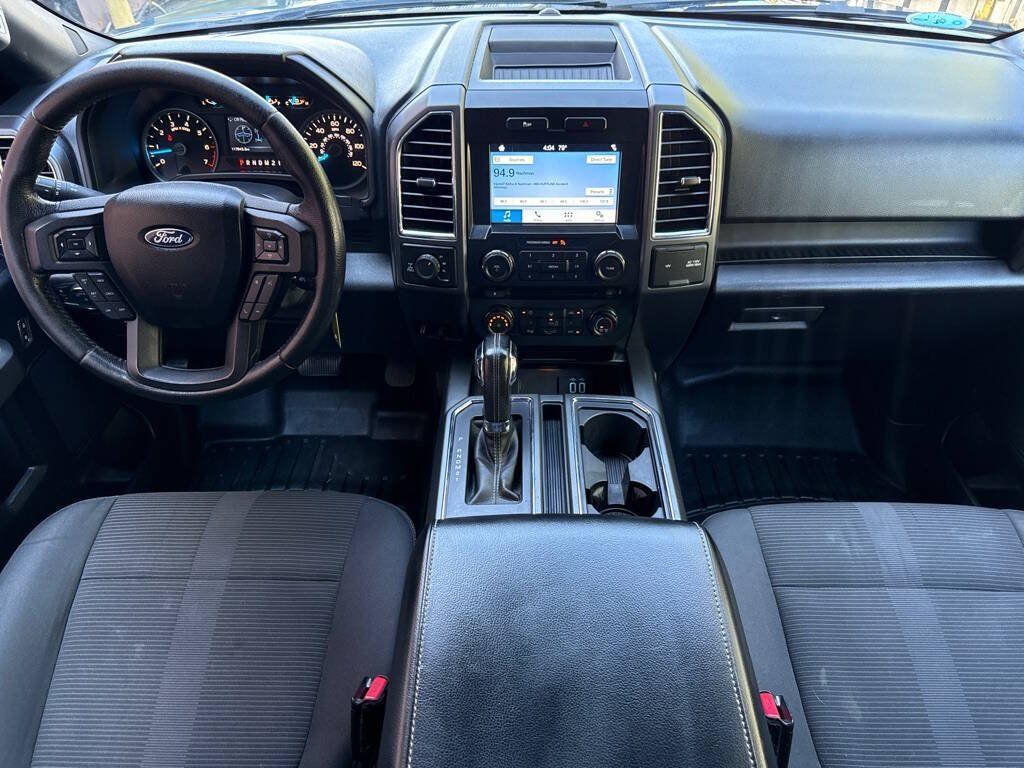 Used 2016 Ford F150 XLT w/ Equipment Group 302A Luxury AWD/4WD image 15