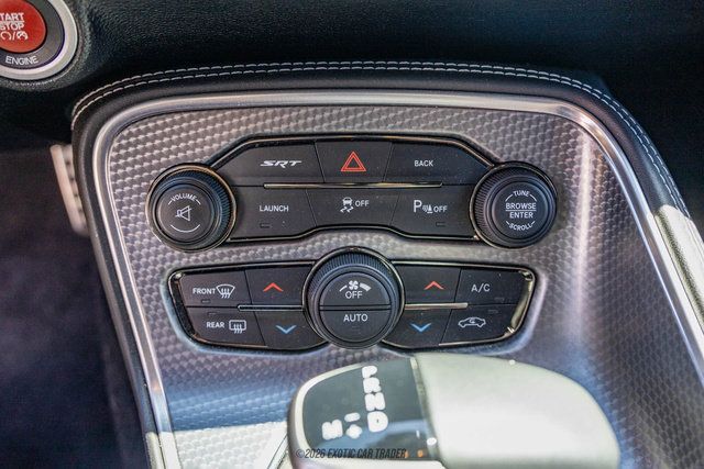 Used 2016 Dodge Challenger SRT Hellcat RWD image 26