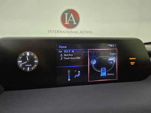 Used 2021 Lexus UX 250h w/ Premium Package AWD/4WD image 21
