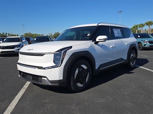 New 2026 Kia EV9 Wind image 4