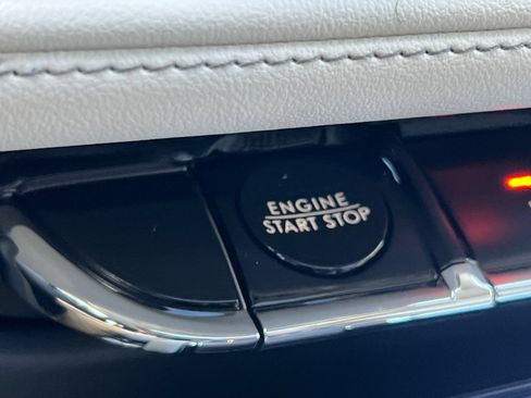 New 2026 Lincoln Aviator AWD image 22