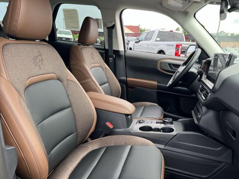 New 2025 Ford Bronco Sport Outer Banks image 24