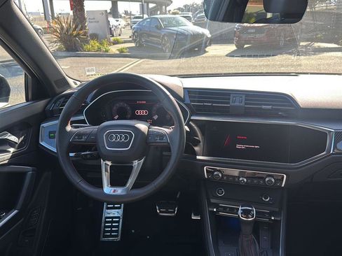 Used 2025 Audi Q3 2.0T Premium Plus w/ Premium Plus Package image 10