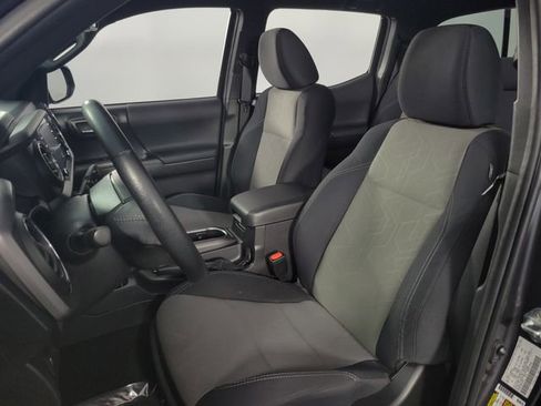 Used 2023 Toyota Tacoma SR5 image 11