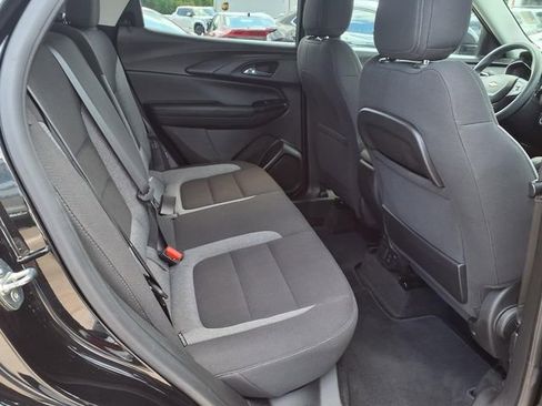 Used 2023 Chevrolet TrailBlazer LT w/ Convenience Package FWD image 20