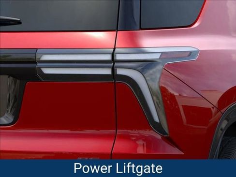 New 2026 Chevrolet Traverse RS image 12
