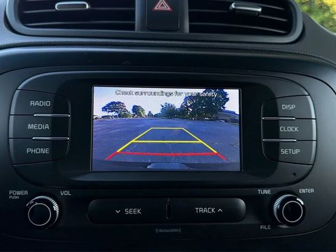 Used 2019 Kia Soul FWD image 12