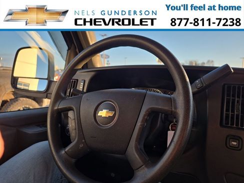 Used 2018 Chevrolet Express 3500 Work Van w/ Power Convenience Package image 15