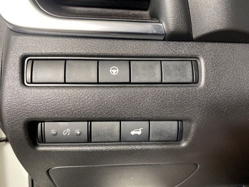 Used 2021 Nissan Rogue SL AWD/4WD image 23