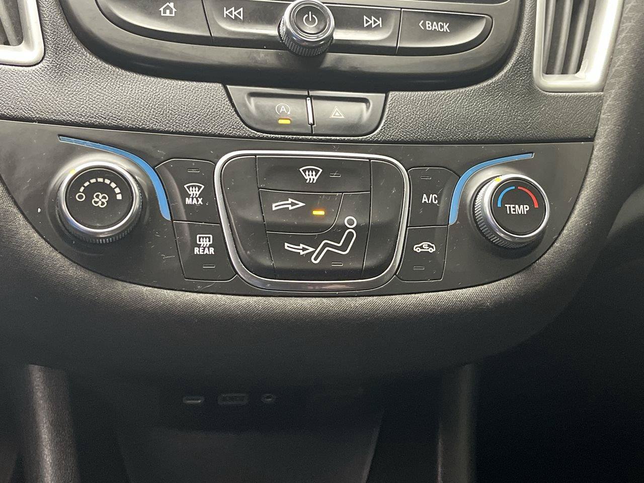 Used 2020 Chevrolet Malibu RS FWD image 20