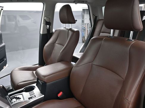 Used 2023 Toyota 4Runner Limited image 9