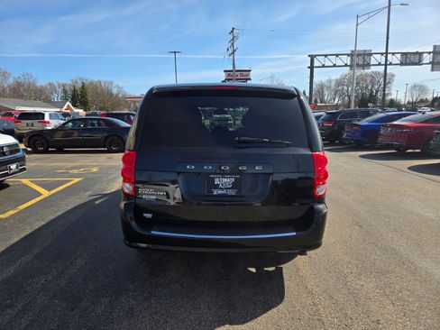 Used 2019 Dodge Grand Caravan GT FWD image 9