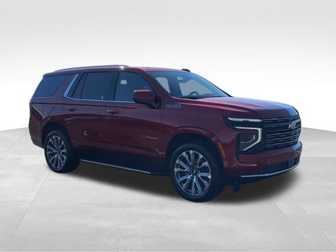 Used 2025 Chevrolet Tahoe High Country w/ Sun And Tow Package AWD/4WD image 3