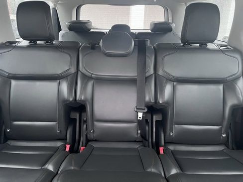 Certified 2025 Ford Expedition Max Active image 17