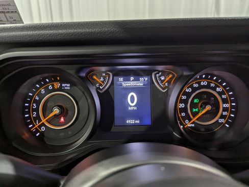 Used 2024 Jeep Gladiator Sport image 23