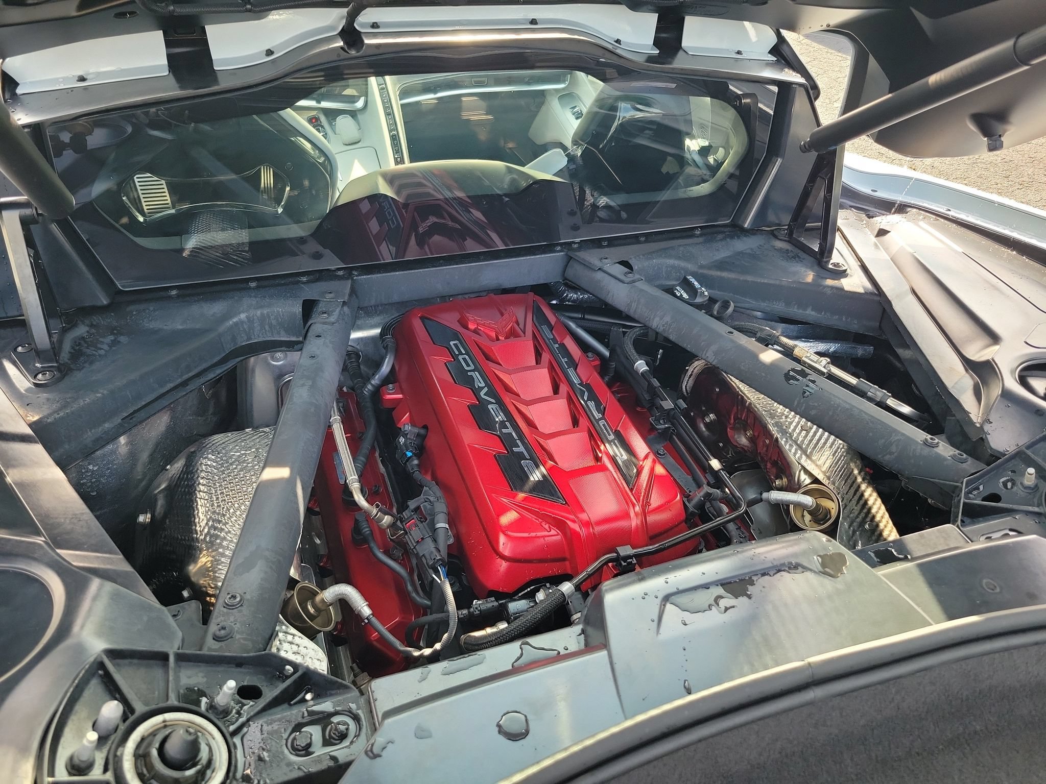 Used 2024 Chevrolet Corvette Stingray Preferred Cpe w/ Z51 Performance Package RWD image 11