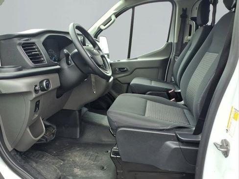Used 2025 Ford Transit 250 Low Roof w/ Exterior Upgrade Package RWD image 21