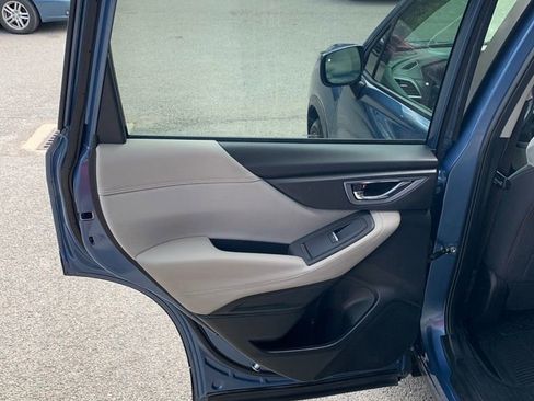 Used 2020 Subaru Forester Premium w/ Popular Package #1 AWD/4WD image 7