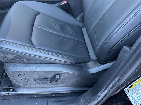 Certified 2025 Audi Q3 2.0T Premium w/ Convenience Package image 22