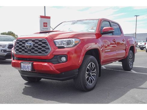 Certified 2023 Toyota Tacoma TRD Sport w/ Advanced Technology Package AWD/4WD image 7