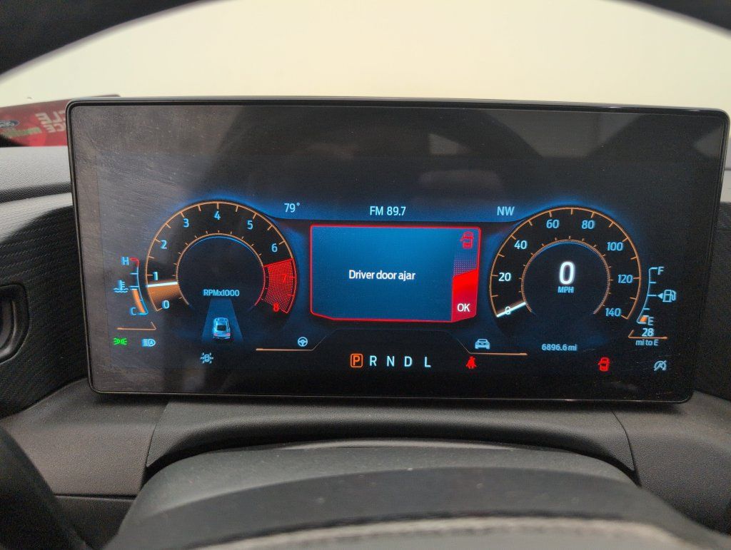 Used 2025 Ford Mustang Coupe RWD image 15