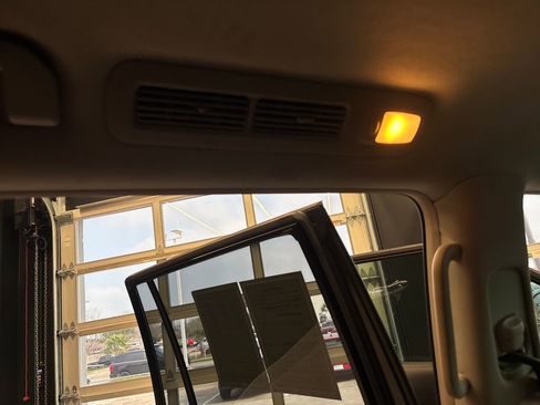 Used 2016 INFINITI QX80 4WD w/ Driver's Assistance Package image 43