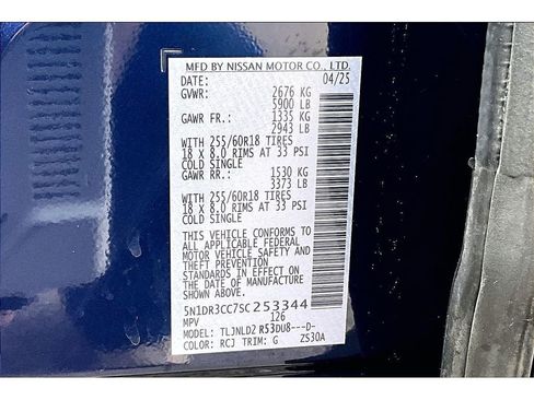 Used 2025 Nissan Pathfinder SL AWD/4WD image 37