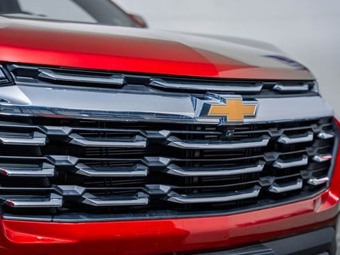 New 2026 Chevrolet Equinox LT w/ Convenience Package II image 12