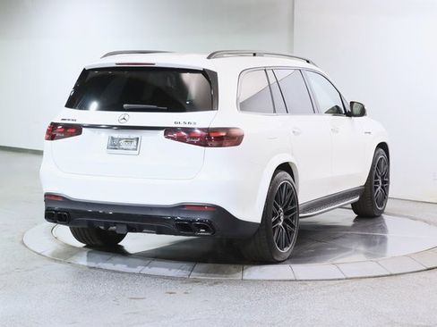 Used 2024 Mercedes-Benz GLS 63 AMG 4MATIC image 11