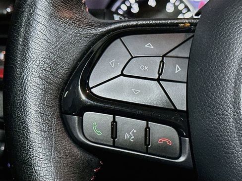 Used 2022 Jeep Renegade Trailhawk w/ Sun/Sound Group AWD/4WD image 35