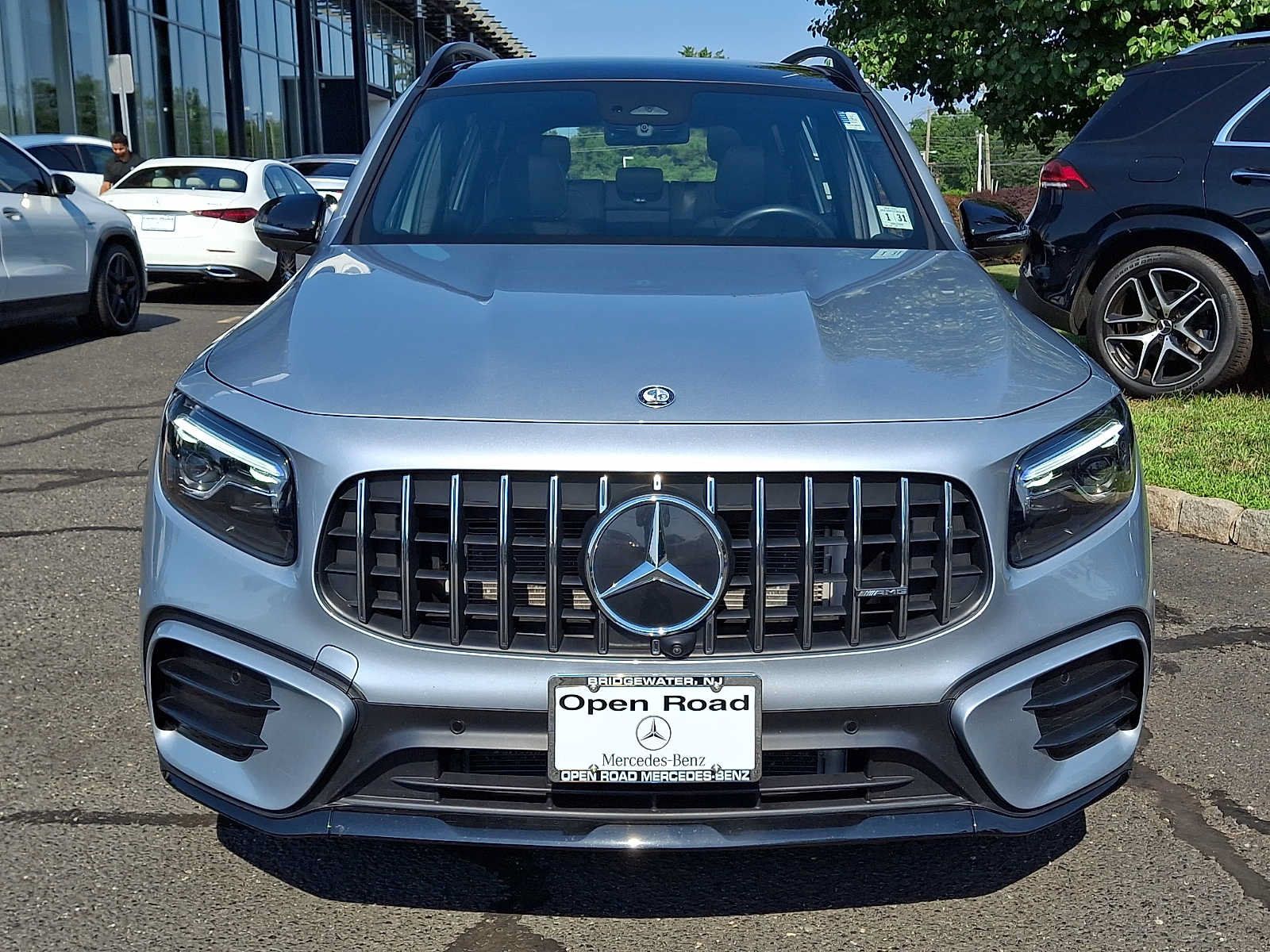 Used 2026 Mercedes-Benz GLB 35 AMG 4MATIC image 2