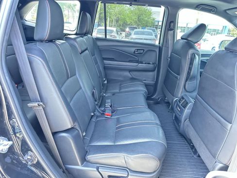 Used 2022 Honda Pilot TrailSport image 15