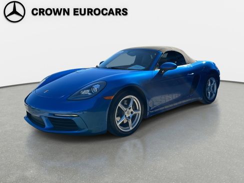 Used 2017 Porsche 718 Boxster image 7